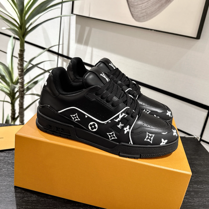 Louis Vuitton Trainer Sneaker Monogram Black White