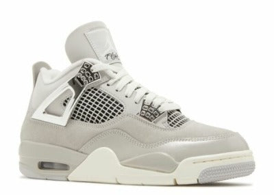 Nike Air Jordan 4 Retro ‘Frozen Moments’