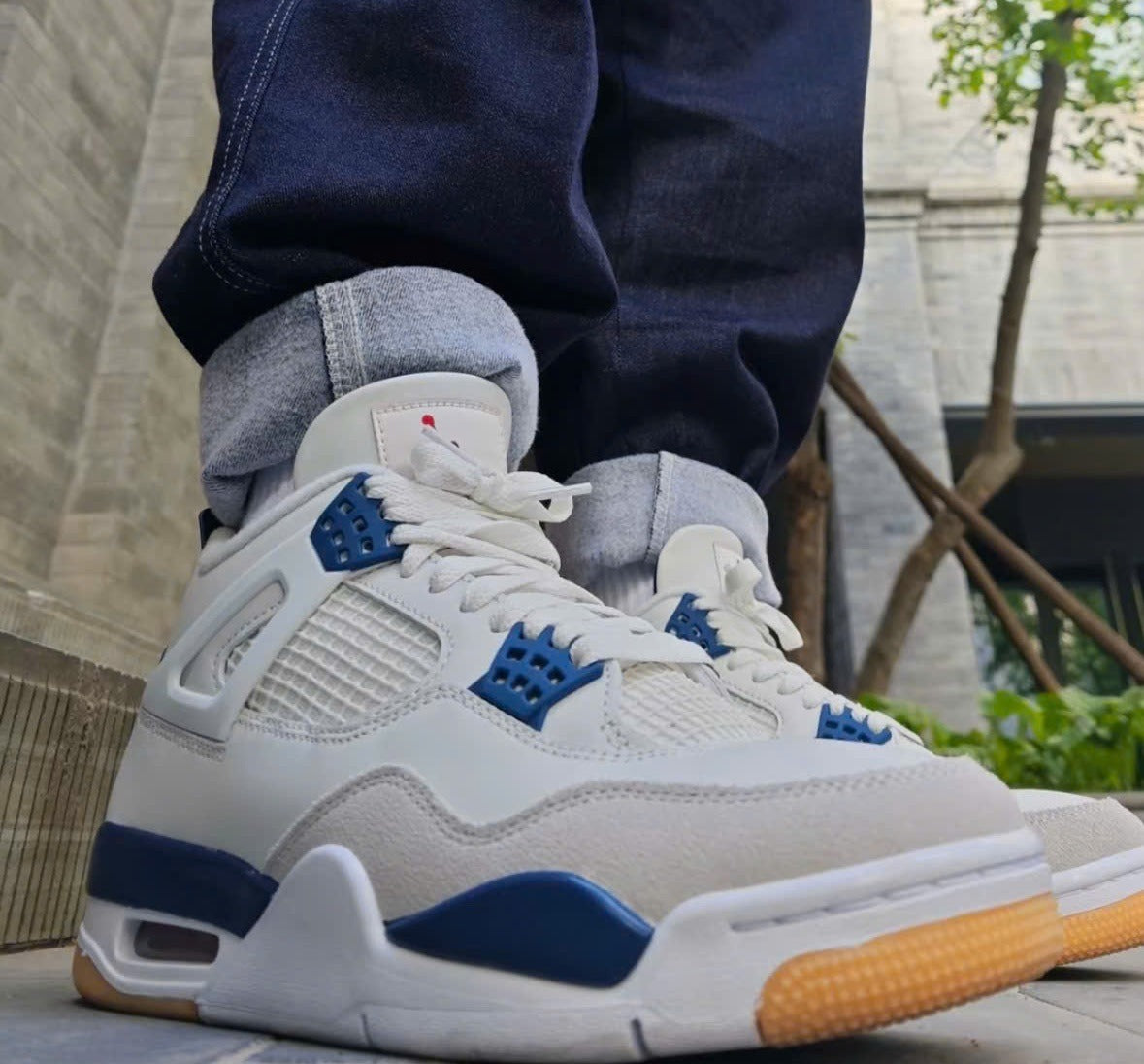 Nike Air Jordan 4 Retro SB ‘Navy’